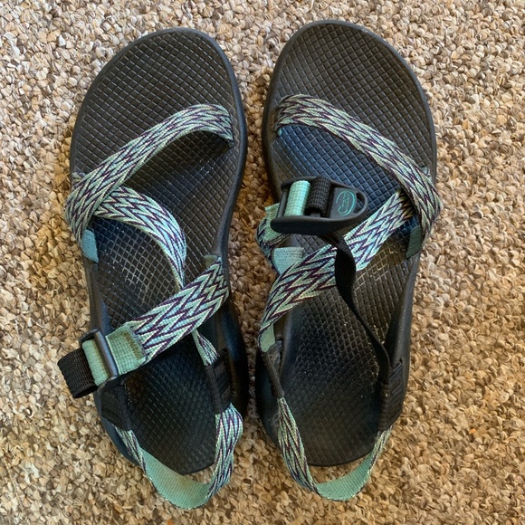 chacos 8.5
